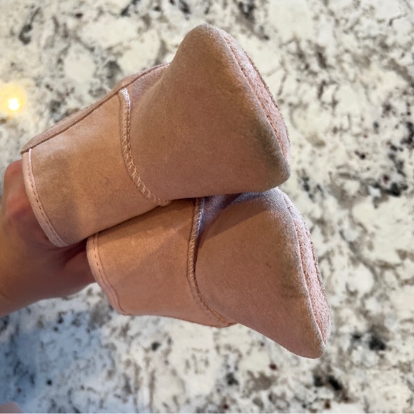 UGG Jesse Bow ll Infant Boot - Picture 5 of 8